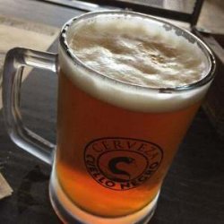 Cuello Negro Ambar English Pale Ale - Edición Unica Cuello Negro Ambar English Pale Ale - Edición Unica