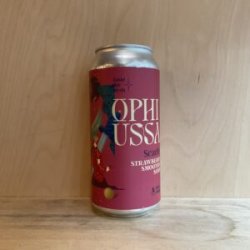 Ophiussa ‘Scarlet’ Strawberry Smoothie Sour Cans - The Good Spirits Co.