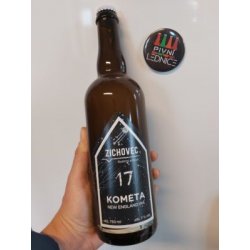 Zichovec Kometa 17°6,1% 0,7l - Pivní lednice