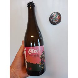 Pivovar Clock Glee Pivovar Clock Glee