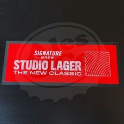 Signature Brew Bar Runner Signature Studio Lager rosso - Ales & Co.