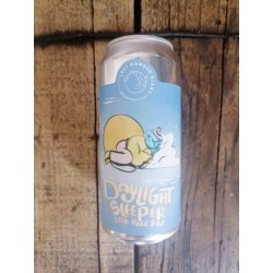 Left Handed Giant Daylight Sleeper Left Handed Giant Daylight Sleeper