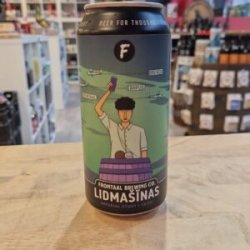 Frontaal  Lidmasinas - Het Biermeisje