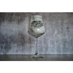 Tree House Customer Appreciation Stem Glass 2022 - addicted2craftbeer