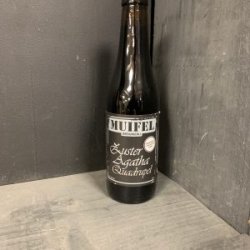 Muifel Zuster Agatha - Bier en Borrels