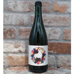 Antidoot The Lamb ran away with the Crown 2023 LambiekGeuze - 75 CL - House of Beers Uden