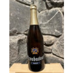 Troubadour Blond