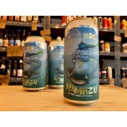 Left Handed Giant NAMAZU