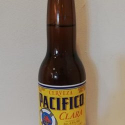 PACIFICO CLARA 35.5 CL 4.5º - Pez Cerveza