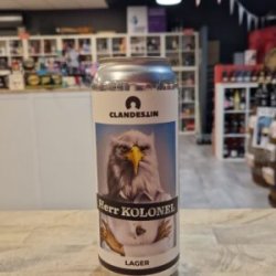 Clandestin  Herr Kolonel - Het Biermeisje