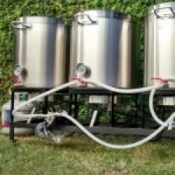 Planta Microcervecera Profesional: Brewmasters-Garage 100 LITROS - Brewmasters México