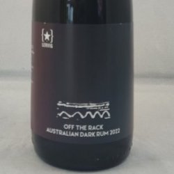 Stout Off the Rack Australian Dark Rum 2022 by Rackhouse - Gedeelde Vreugde