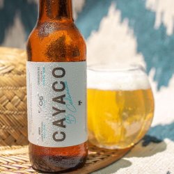 CERVEZA CAYACO LAGER TROPICAL BOTELLA - Cervecería de Colima