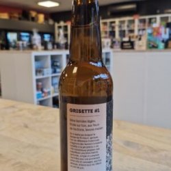 La Malpolon  Grisette #1 - Het Biermeisje