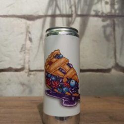 Brewski Triple Berry Pie (4%)