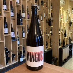 Cyclic beer farm Mingus - Carafons