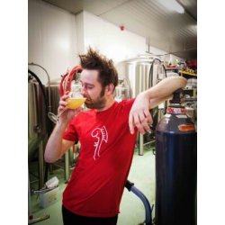 De Kromme Haring Shirt Rood - Beer Dudes