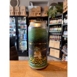 Left Handed Giant BESTLA Left Handed Giant BESTLA