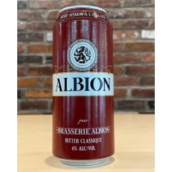 Albion. Par - Beau Dégât