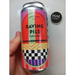 FUERST WIACEK Berlin Raving Pils