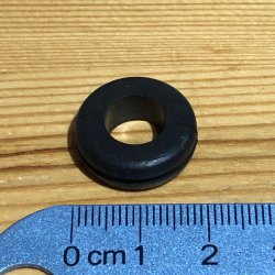 Grommet Seal for lid to Fit an Airlock - PVC - 12mm - Black - Brewbitz Homebrew Shop