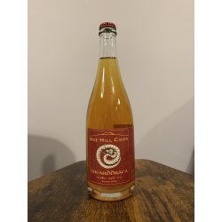 Hoe Hill Cider  Wearddraca Stoke Red SV 2022 (750ml) - The Cat In The Glass