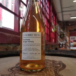 Sobremesa Drinks Single Varietal Foxwhelp 2023