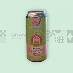Vault City Brewing Rhubarb Drizzleberry Cupcake