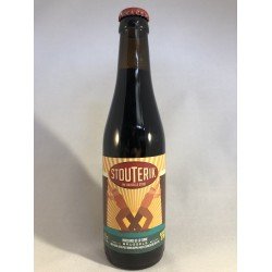 Stouterik - Beeronweb