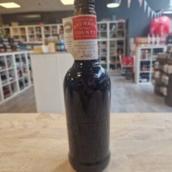 Goose Island  Bourbon County Brand Coffee Stout 2022 - Het Biermeisje