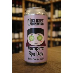 CLOSET BREWING VAMPIRE SPA DAY PALE ALE - Otherworld Brewing ( antigua duplicada)