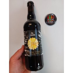 Mazák Vánoční Stout 2024 6,3% 0,7l DMT:8.2.25 - Pivní lednice