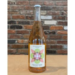 Cidrerie Famille Tremblay CIDRE AROMATISÉ PERLANTLA POIRE