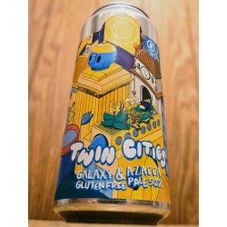 Left Handed Giant Twin Cities: Galaxy & Azacca