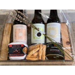 Raíz Cuadrada Cesta Regalo Gourmet - Raíz Cuadrada