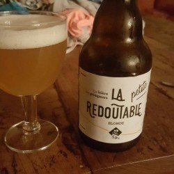 LA PETITE REDOUTABLE BLONDE... - Rond Point