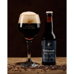 De Dochter van de Korenaar Embrasse