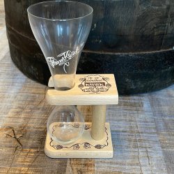 Kwak - Glass and Stand - Lost Robot