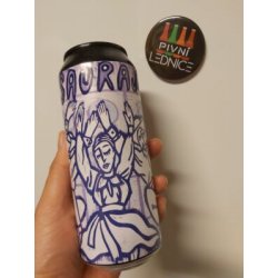 Hellstork Saurajz (černice, čučoriedky) 5% 0,5l - Pivní lednice