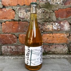 Easterton  Dry run 2020 (750ml) - The Cat In The Glass