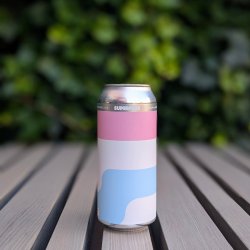 Superflux Beer Company Colour & Shape