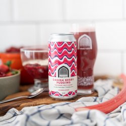 Danish Berry Pudding RØDGRØD MED FLØDE – Vault City x Væskebalancen - Vault City Brewing