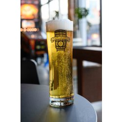 Cerebral Foeder Lagerbier Glass 0.4L - Cerebral Brewing