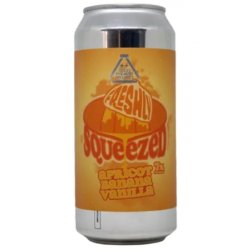 Glass Pyramid Project Freshly Squeezed: Apricot + Banana + Vanilla