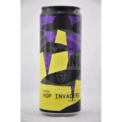 RentOn  Hop Invaders