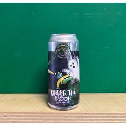 Left Handed Giant Under the Moon