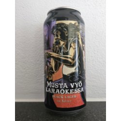 Panimoyhtiö Tuju Musta Vyö Karaokessa