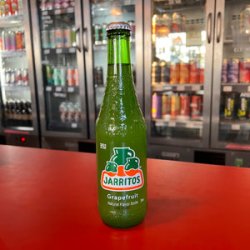 Cantaritos by Jarritos Grapefruit Hard Soda Cantaritos by Jarritos Grapefruit Hard Soda
