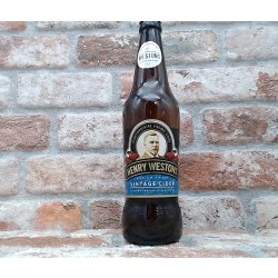 Henry Westons Vintage Medium Dry Cider - 50 CL - House of Beers Uden