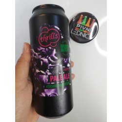 Thrills Všichni Proti Všem 10°4,5% 0,5l - Pivní lednice